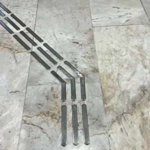 PISO PODOTÁCTIL ACERO INOXIDABLE SEGUIMIENTO